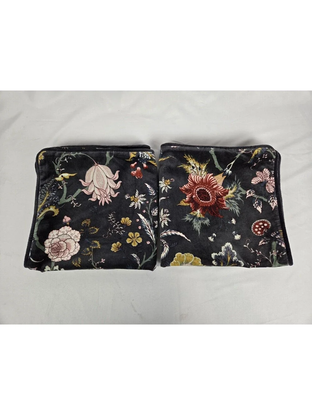 Ikea Nasselklocka Pillow Shams Black Velvet 20 X 20